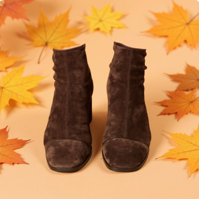 Bottines À Talons Élégantes En Daim